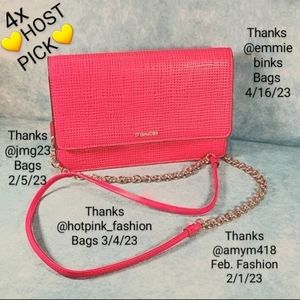 💜NWOT Coach Crossbody Bag with Textured Hot Pink Finish and Gold Accents.